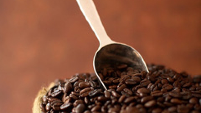 Café: Dados do Rabobank impulsionam preços, mas retomada dos estoques limita ganhos