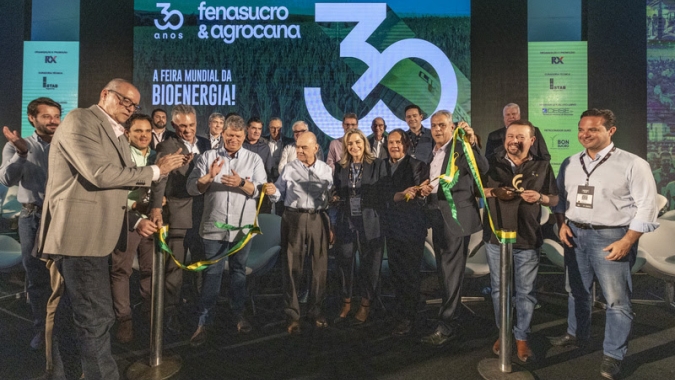 “As respostas que o mundo precisa para a descarbonização estão aqui”, declarou o governador Tarcísio de Freitas na abertura da 30ª Fenasucro & Agrocana