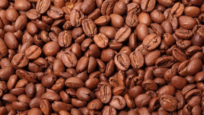 Preocupação com oferta brasileira volta ao radar com força e cotações  do café avançam mais de 3% em NY