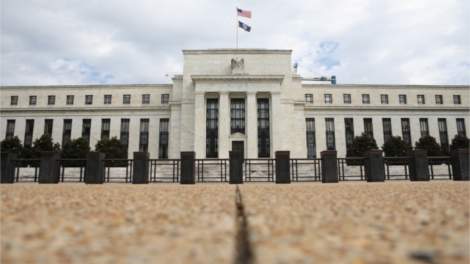 Fed deve ultrapassar nível de 5% nos juros e depois talvez dar uma pausa