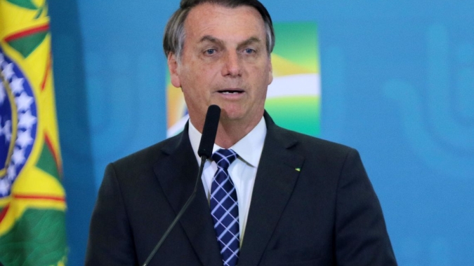 Bolsonaro desafia mostrar vídeo onde incita manifestação contra o Congresso