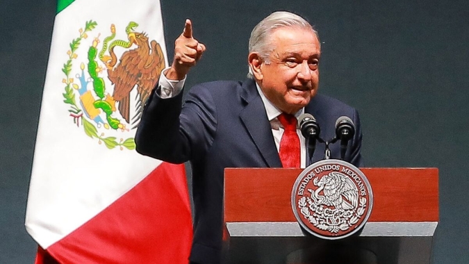 Reuters: Presidente do México enfatiza apoio a Lula após invasão de bolsonaristas