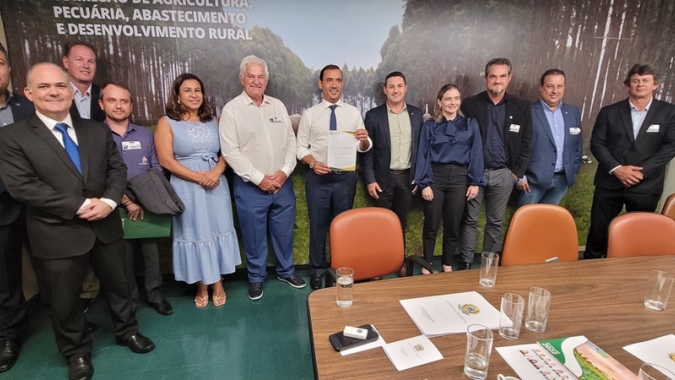 Aprosoja: Produtores de soja e milho poderão prorrogar parcelas de investimento agrícola
