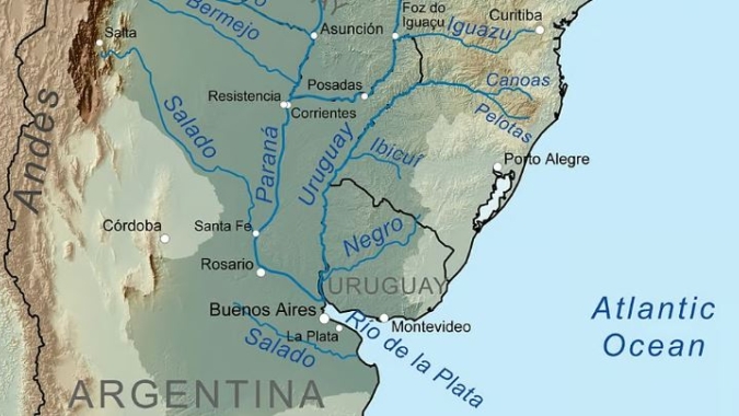 Argentina flexibiliza regras de navegação ao longo do principal rio de transporte de grãos