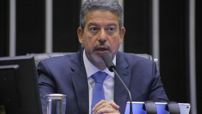 Lira vê votação na 1ª semana de julho de reforma tributária e arcabouço se matéria voltar à Câmara