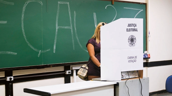 PGR e ministros discutem segurança no segundo turno das eleições