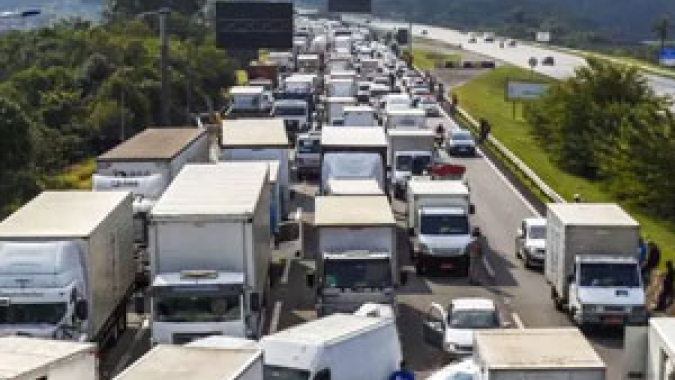 Volume de fretes rodoviários do agronegócio cresce 37,4% no terceiro trimestre, revela FreteBras