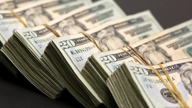 Expectativa para câmbio no fim de 2020 passa de R$ 4,50 para R$ 4,60
