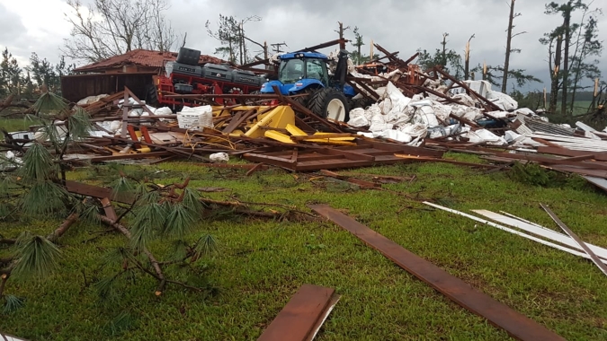 Duas pessoas morrem após temporal na região nordeste do Rio Grande do Sul