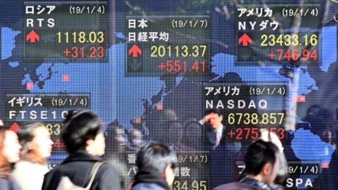 Ações da China fecham em alta com expectativas de estímulo e tom mais brando do Fed