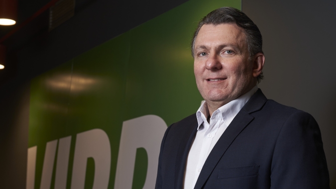 Mercado de combustíveis deve crescer em 2024 com maior demanda e oferta de renováveis, projeta vice-presidente de B2B da Vibra