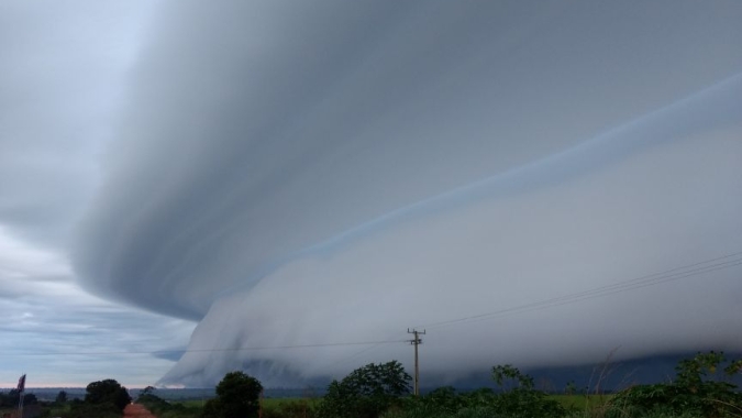 Nova ZCAS espalha muita chuva no BR na virada do ano