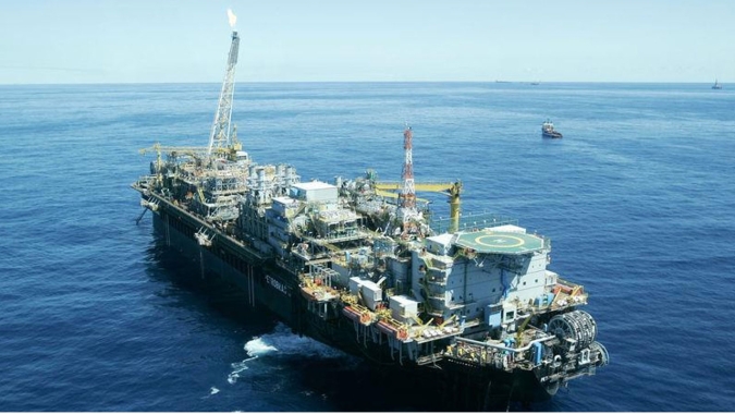 Preços do petróleo recuam 1% por pressão de coronavírus sobre demanda
