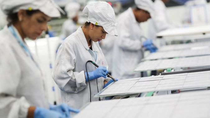 Percepção negativa da economia impacta confiança da indústria em abril, mostra CNI