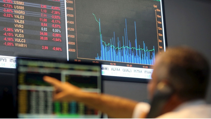 Ibovespa abre 2020 com nova máxima histórica: sobe 2,5% e renova recorde na 1ª sessão do ano
