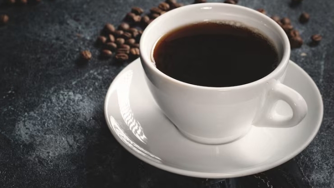 Café perde força em Nova Iorque, mas robusta avança e mercado segue atento ao ritmo da colheita brasileira