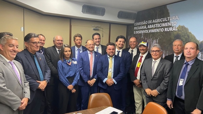CNA e entidades do setor de cana, soja e milho defendem repasse de CBios para produtores independentes
