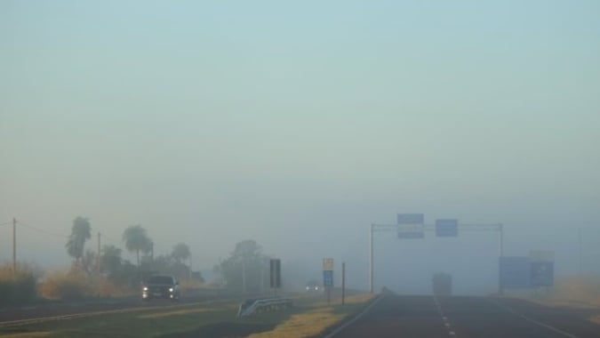 Frente fria leva chuva forte ao Mato Grosso do Sul e provoca primeira friagem no Centro-Oeste