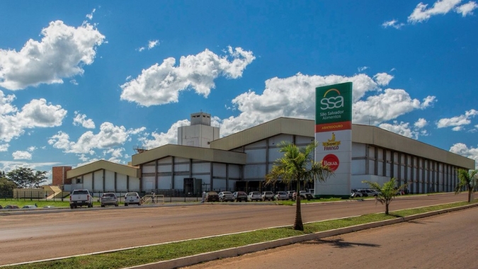 Parceria entre Sicredi e São Salvador Alimentos viabiliza R$ 50 milhões para expansão da avicultura no Centro-Oeste