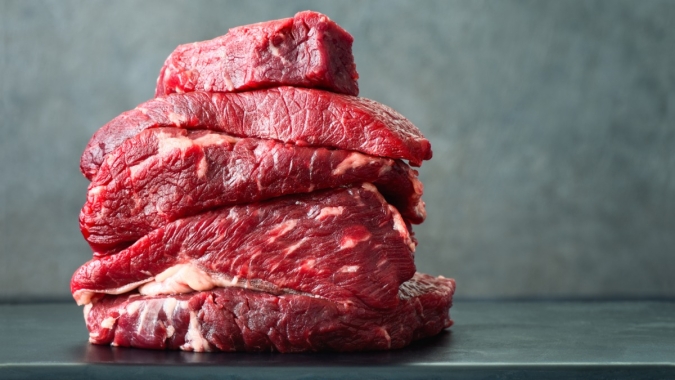 Produção de carne bovina do Brasil deve recuar com restrições na China e UE, diz Abiec
