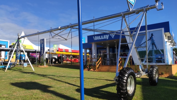Valley reforça o time de liderança no Brasil