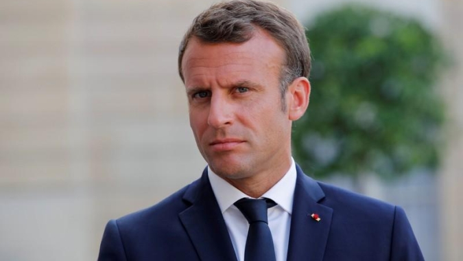 Sindicato francês pede mais greves para combater reforma previdenciária de Macron