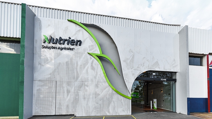 Nutrien compra Casa do Adubo para expandir presença no varejo do Brasil