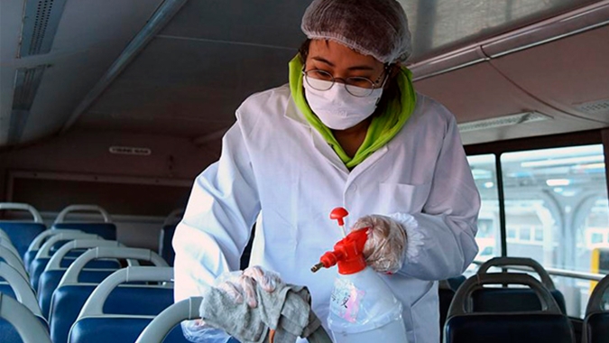 Casos confirmados de coronavírus superam a marca de 70 mil, com 1770 mortes