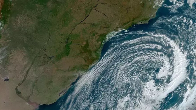 Virada no tempo: ciclone extratropical leva chuva a várias regiões do país