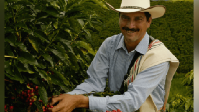 Faleceu Carlos Castañeda, um dos cafeicultores que personificou o icônico Juan Valdez