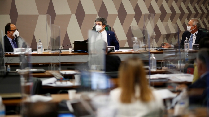 CPI aprova quebra de sigilo de líder do governo e adia convocação de Braga Netto
