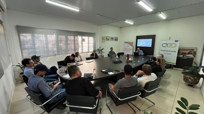 Campo Futuro faz levantamento de custos de produção da silvicultura, avicultura, suinocultura, grãos e aquicultura
