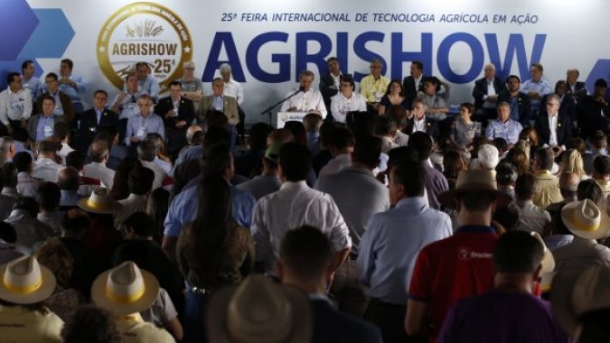 Agrishow gera recorde de R$11,24 bi em negócios para máquinas agrícolas
