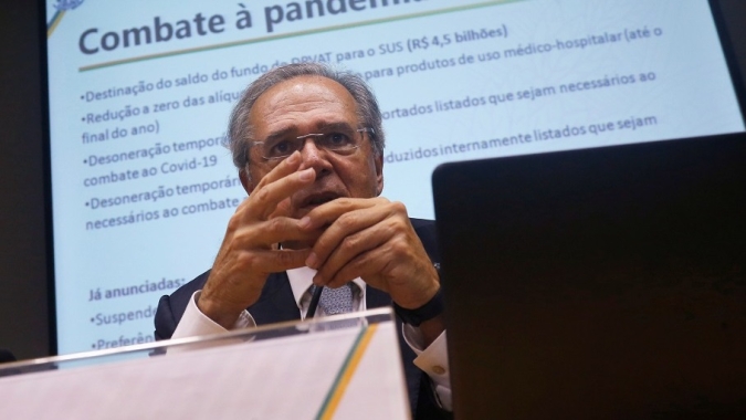Ministro da Economia, Paulo Guedes, nega que auxílio emergencial será prorrogado (no Estadão)