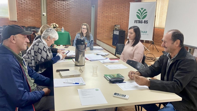 Danos causados pelas chuvas e Assembleia Solidária pautam reunião mensal da diretoria do STR Passo Fundo