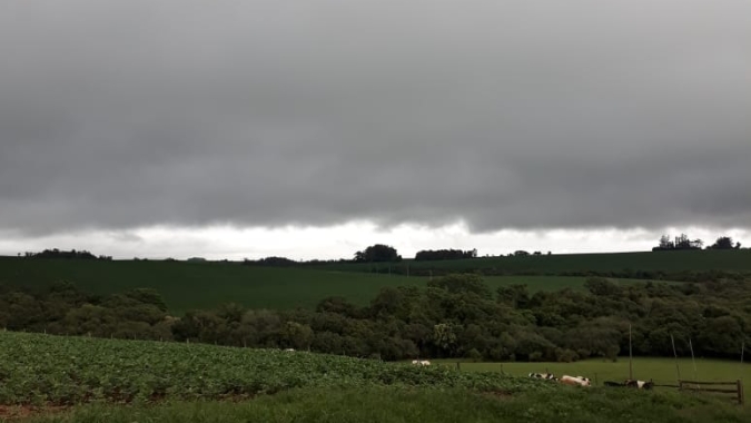 Clima no RS: forte calor e temporais isolados nos próximos dias