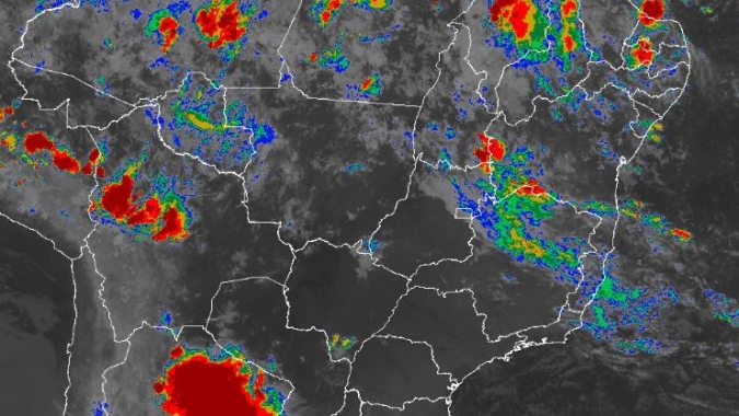Inmet emite alertas amarelo e laranja para chuvas intensas pelo Brasil nesta 3ª feira