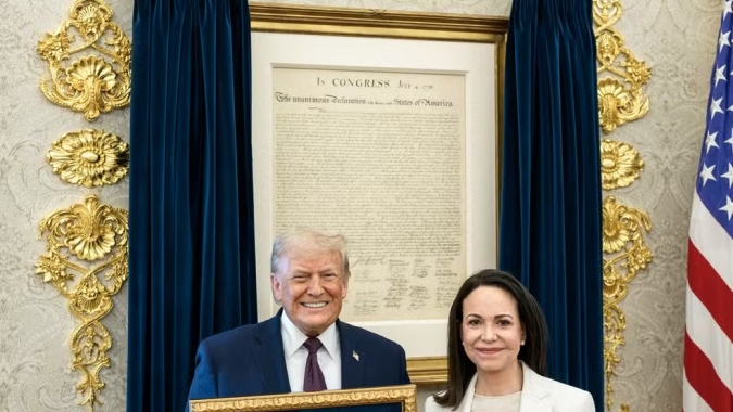 Trump recebe medalha do Nobel de María Corina Machado, líder da oposição venezuelana