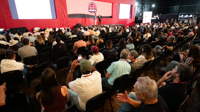 Programação da Feicorte 2026 reunirá especialistas nacionais e internacionais para debater o novo ciclo de alta da pecuária