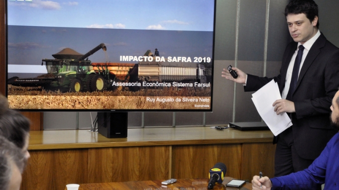 Novo programa apoia a qualificação de estudantes dos cursos de ciências agrárias