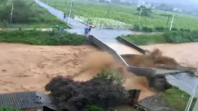Número de mortos em enchentes em Guangdong, na China, sobe para 38