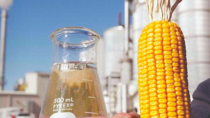 EIA: Produção de etanol dos EUA salta 7% na semana, para 978 mil barris/dia