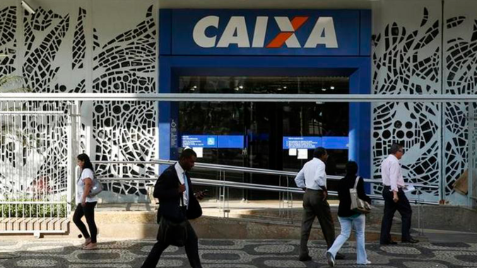 Pedro Guimarães renuncia à presidência da Caixa, diz que acusações "não são verdadeiras"