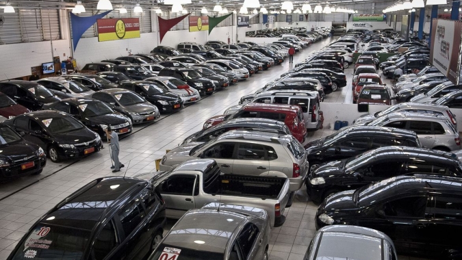 Indústria do Brasil registra em março contração mais forte no ano, mostra PMI