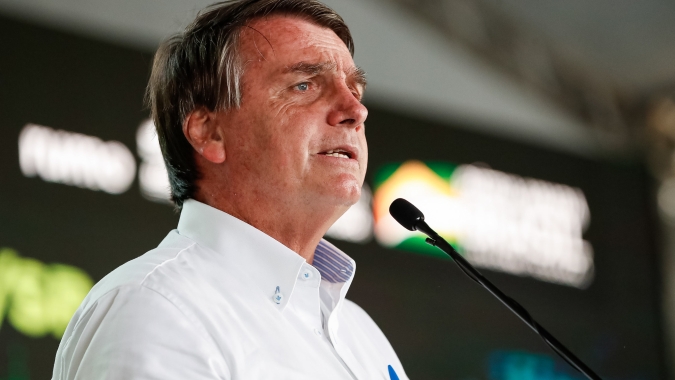 Não abusem da paciência do povo, diz Bolsonaro em novas críticas a medidas de restrição