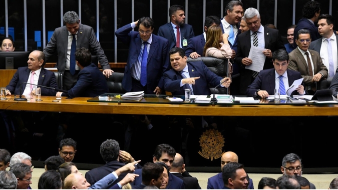 TCU suspende ampliação do BPC (R$ 20 bi, aprovado pelo Congresso), até que haja medida de compensação