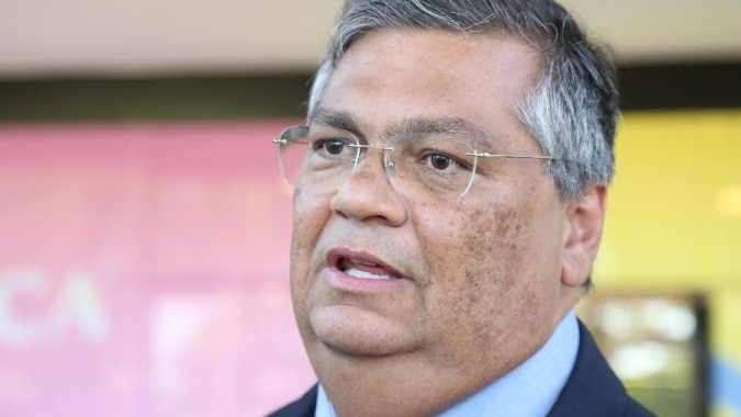 Dino diz que avaliará situação de acampamento bolsonarista em Brasília após desmobilização ser suspensa