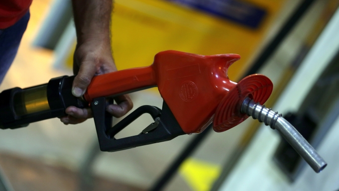 Mistura de 30% do etanol na gasolina pode gerar queda de R$ 0,03/litro no preço médio nos postos de revenda