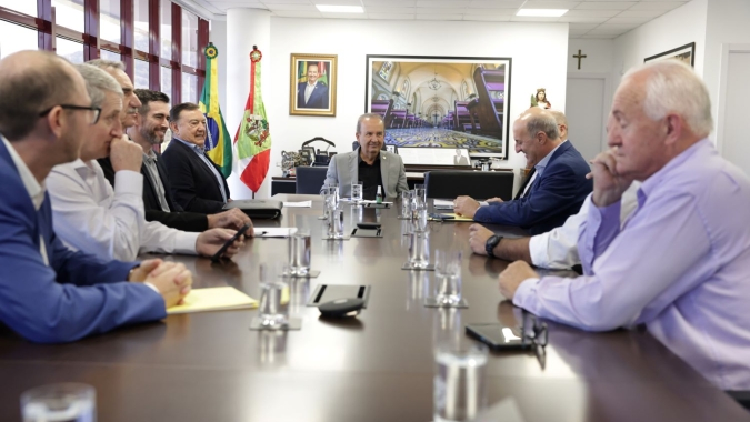 Governador recebe representantes das cooperativas e instituições do agronegócio catarinense para discutir as demandas do setor