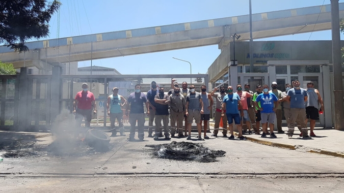 Greve na Argentina leva farelo a subir mais de 2% e soja acompanha altas em Chicago nesta 2ª